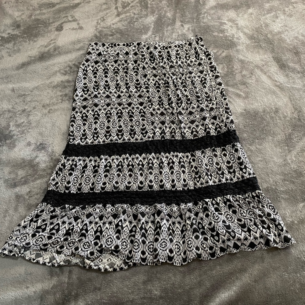 Faded Glory Classic Style Skirt